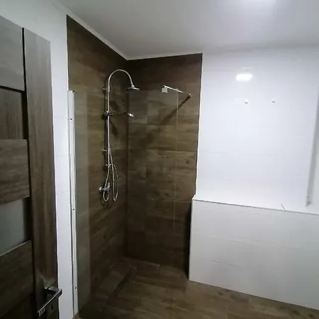 Sosto Holiday Apartman Nyiregyhaza Exterior photo