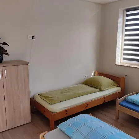 Sosto Holiday Apartman Nyiregyhaza Exterior photo